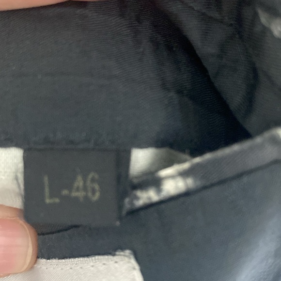 Black sport coat. Size 46 long - Picture 5 of 5